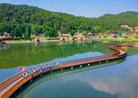 “农地入视妆，四川试出什么？