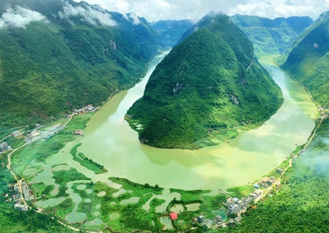 从1.0到2.0：广西猎毂鼎新若何盘活“万沉山”